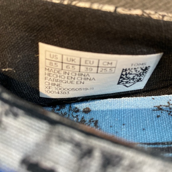 Toms X Star Wars Flats W8.5 - Picture 2 of 2